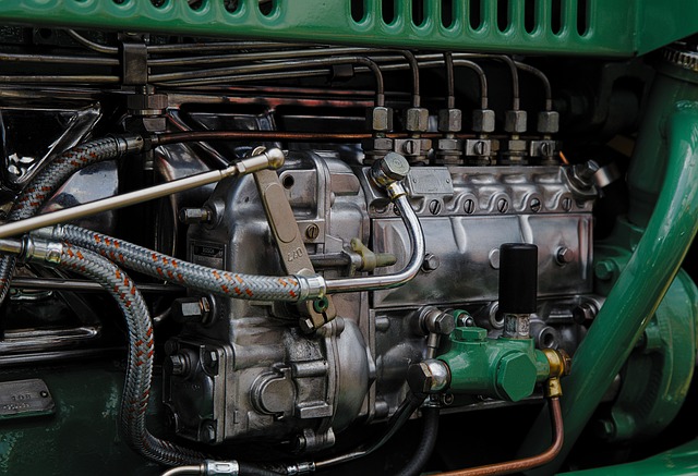 tractor 4379044 1280